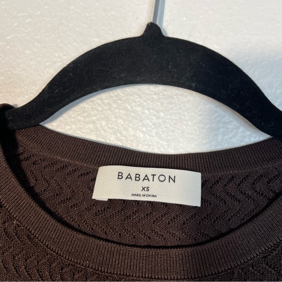 NWT Aritzia Babaton Pointelle Crop Top XS Rich Mocha Brown Crew Neck Knit Indie - Picture 3 of 6